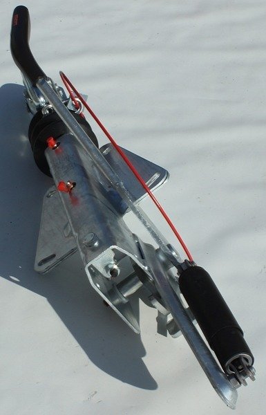spa_pm_Enganche-con-freno-de-inercia-KNOTT-KF13-MMA-hasta-1400kg-kk14-b-289_3